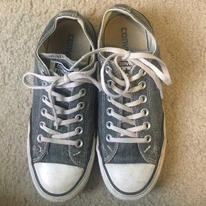 Women’s 6.5 grey converse
